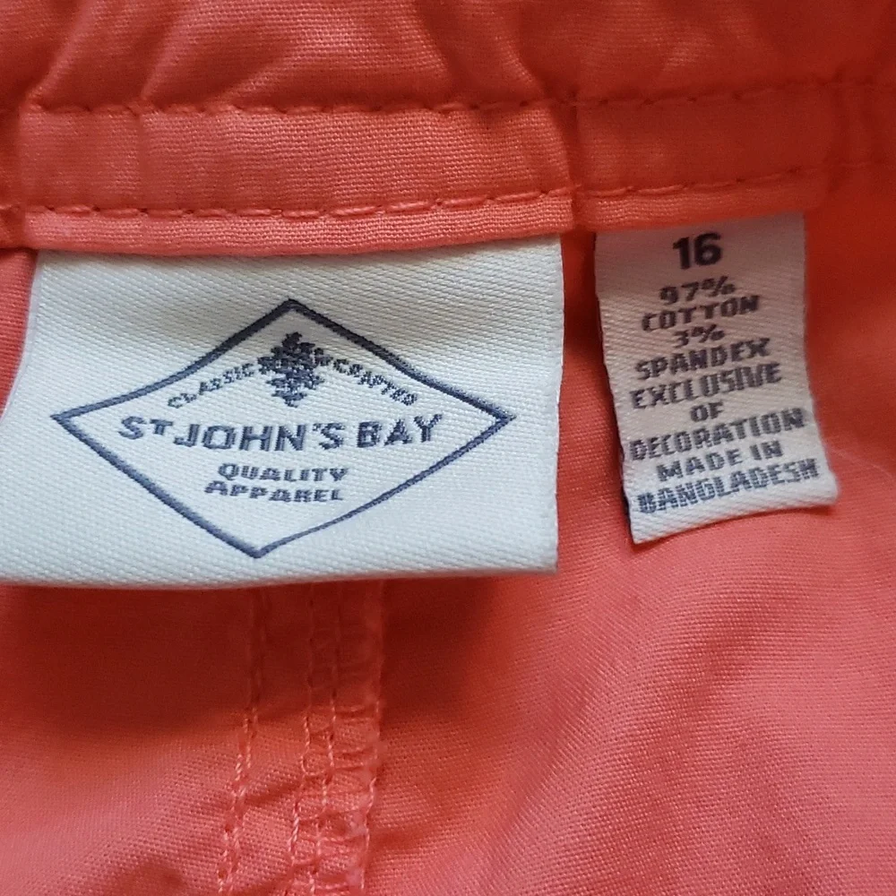 St. John's Bay Shorts - Picture 5 of 7